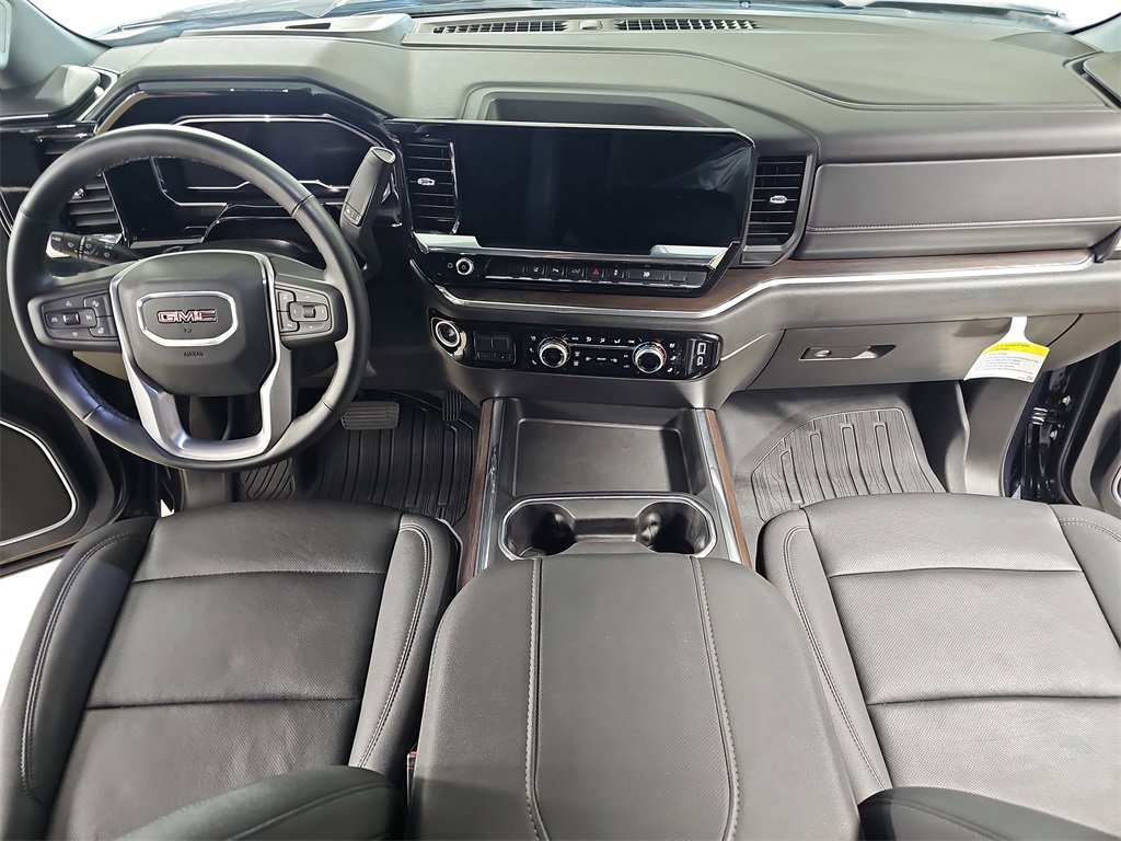 Certified 2025 GMC Sierra 2500 SLT w/ SLT Premium Package image 13