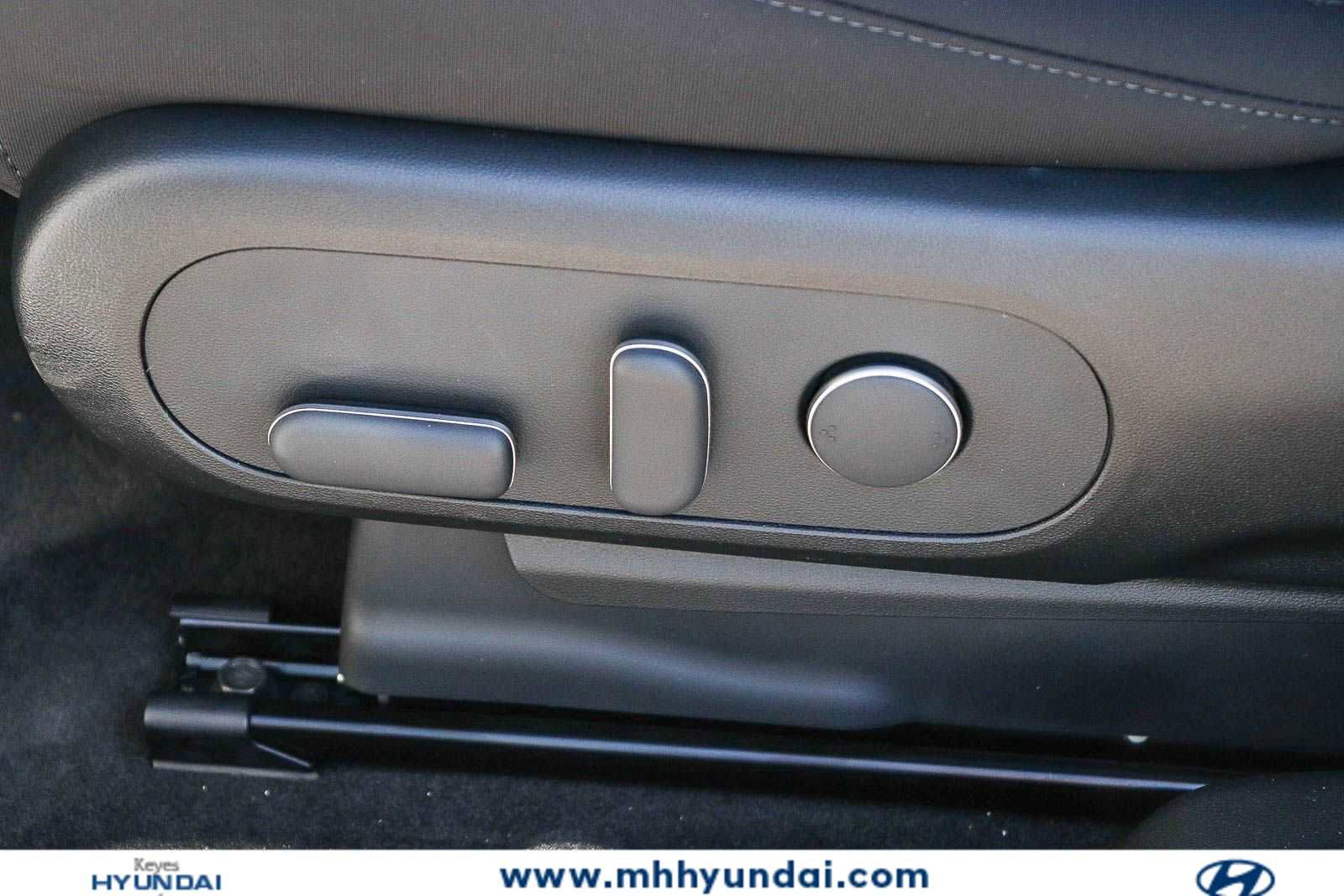 New 2026 Hyundai Ioniq 5 SE RWD image 19