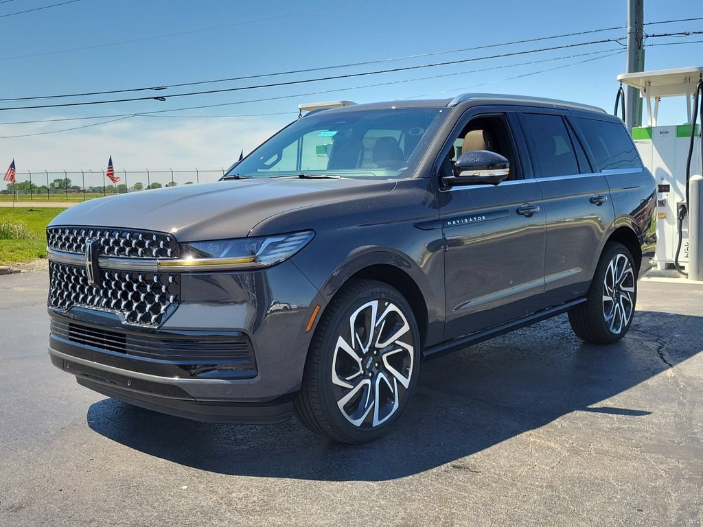 New 2026 Lincoln Navigator Black Label AWD/4WD image 8