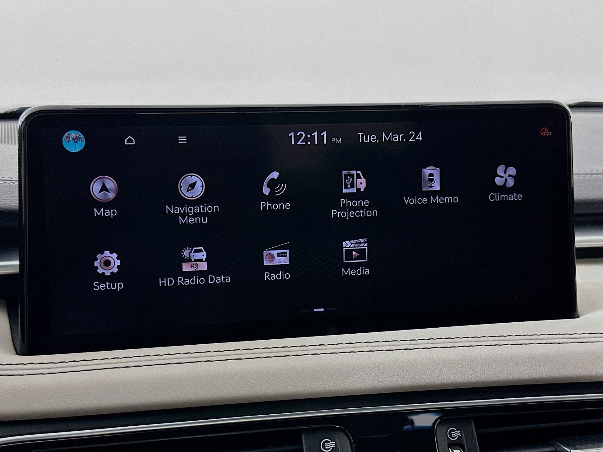 Used 2022 Genesis G70 3.3T w/ Sport Prestige Package image 16