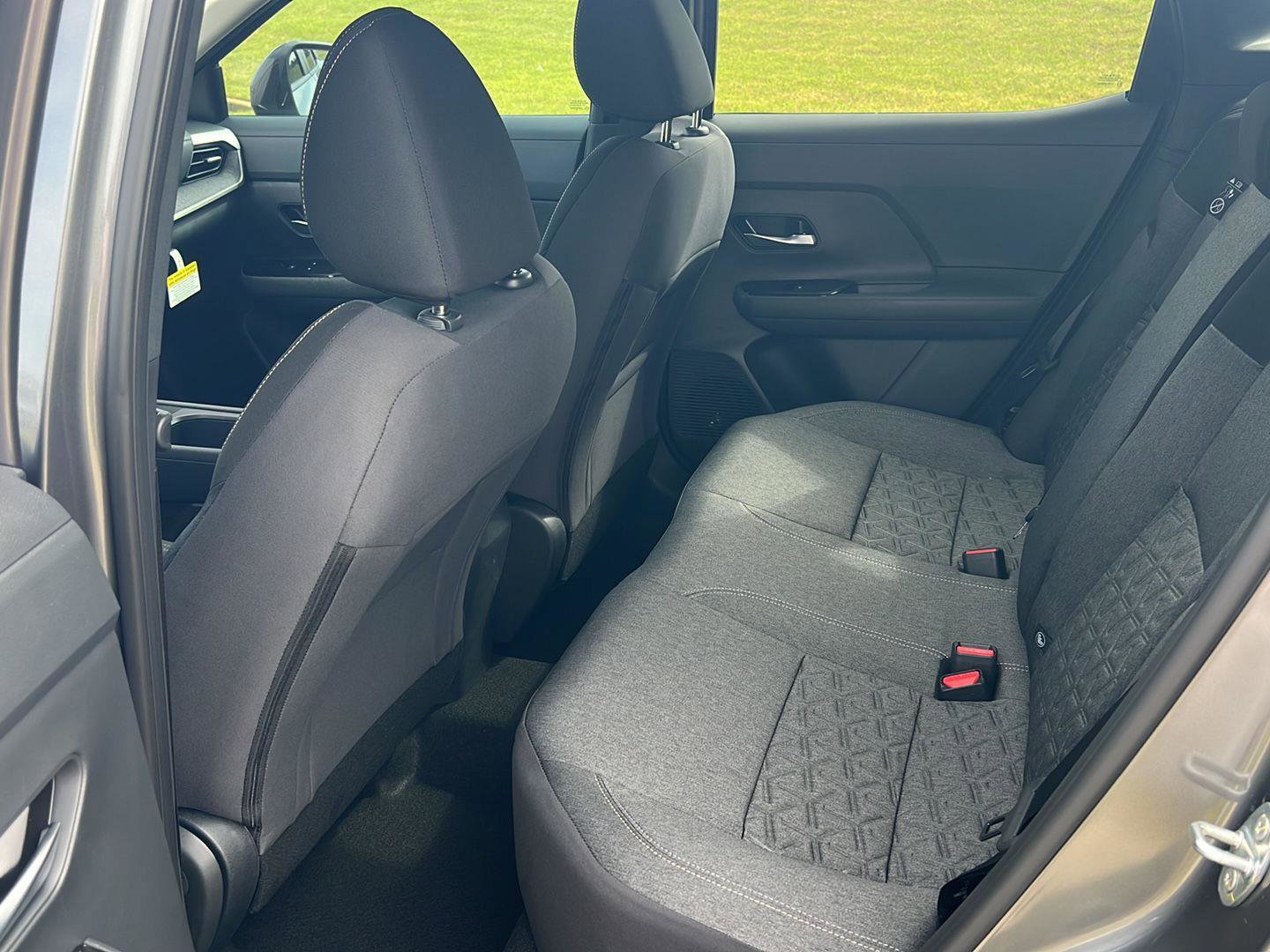 New 2026 Nissan Kicks SV image 11