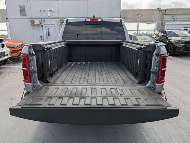 Used 2025 RAM 1500 Limited AWD/4WD image 13