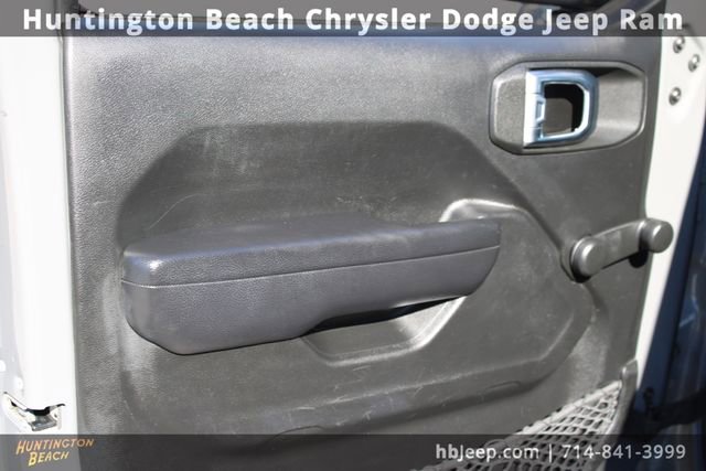 Used 2023 Jeep Wrangler Sport image 12