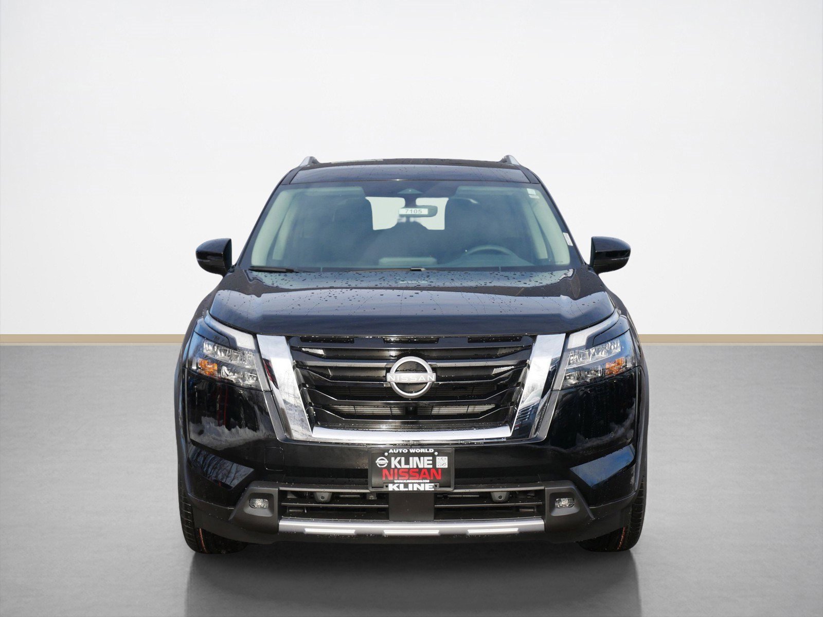 New 2025 Nissan Pathfinder SL image 4