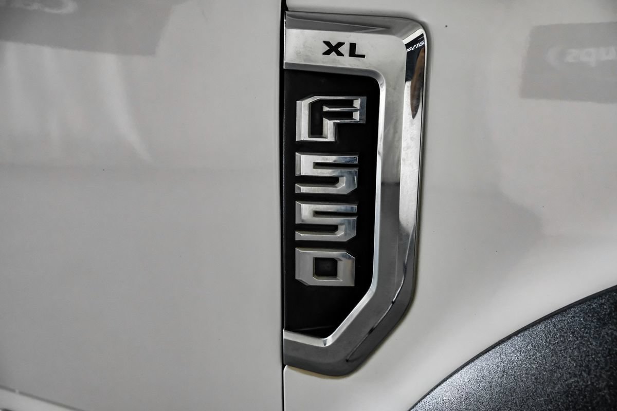 Used 2021 Ford F550 4x4 Crew Cab Super Duty w/ Power Equipment Group image 41