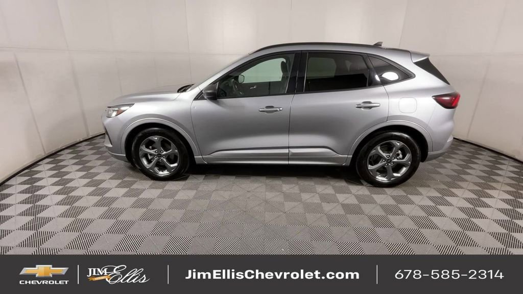 Used 2024 Ford Escape ST-Line image 6