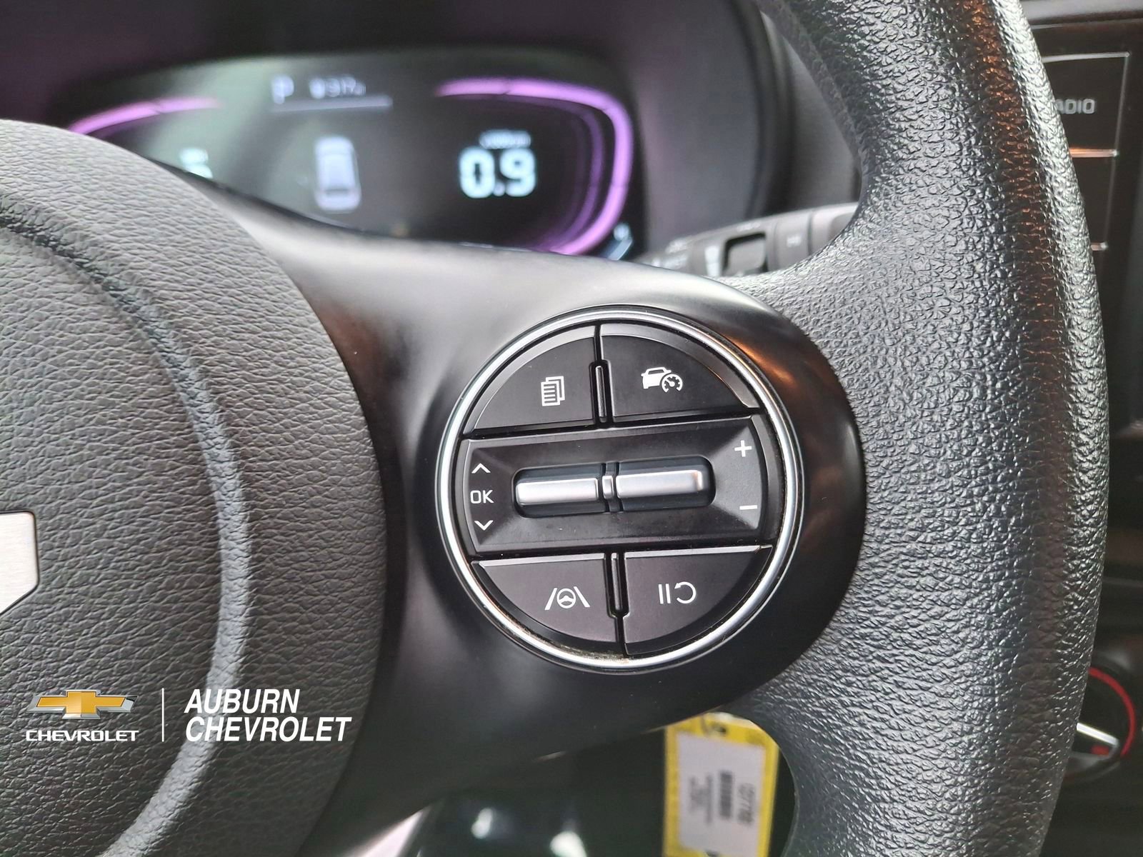 Used 2024 Kia Soul LX w/ Option Group 015 FWD image 13