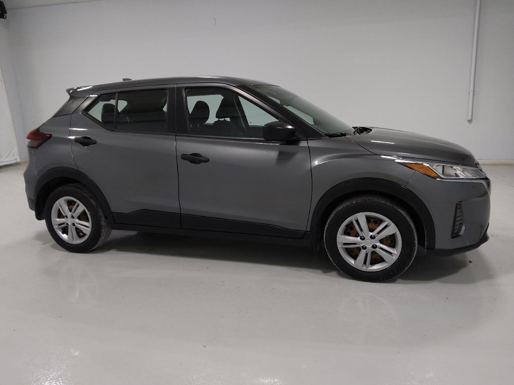 Used 2022 Nissan Kicks S w/ Interior Electronics Package FWD image 11