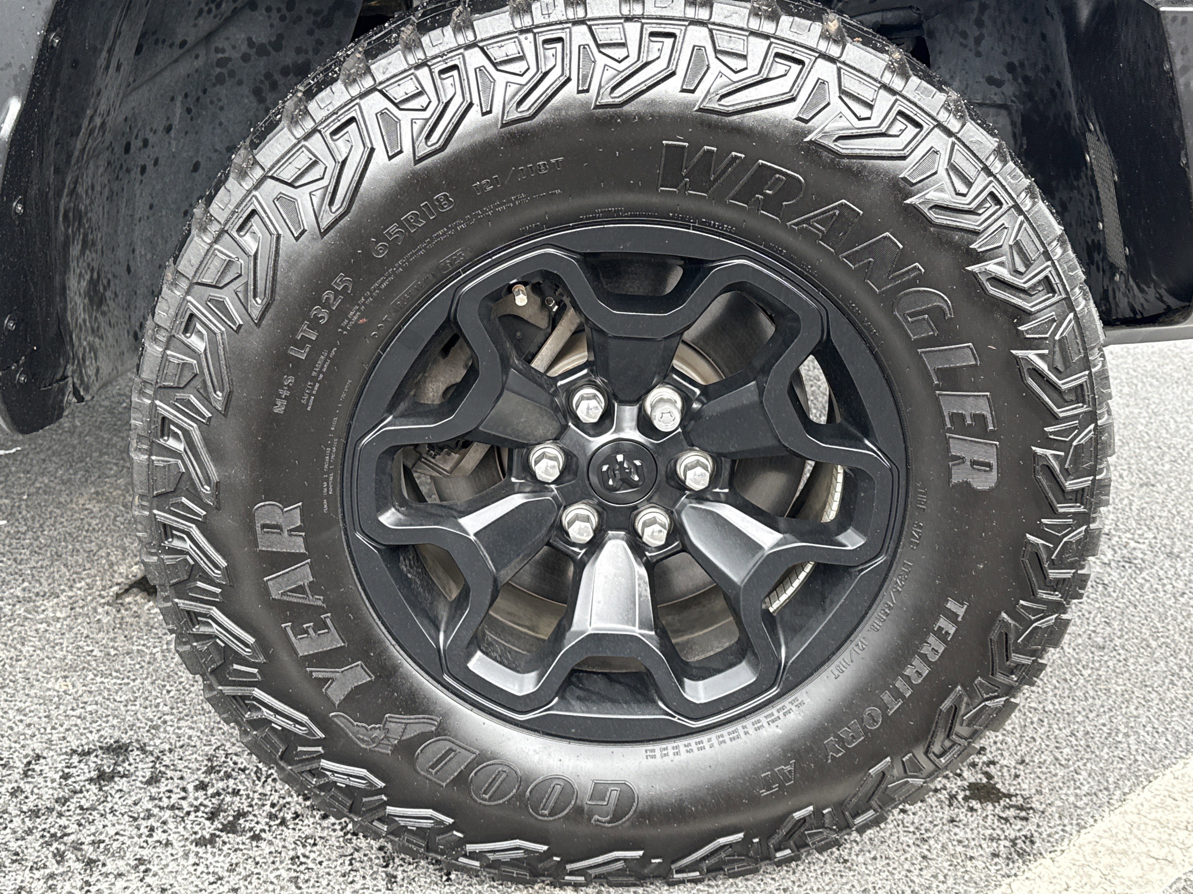 Used 2024 RAM 1500 TRX w/ TRX Level 1 Equipment Group AWD/4WD image 17