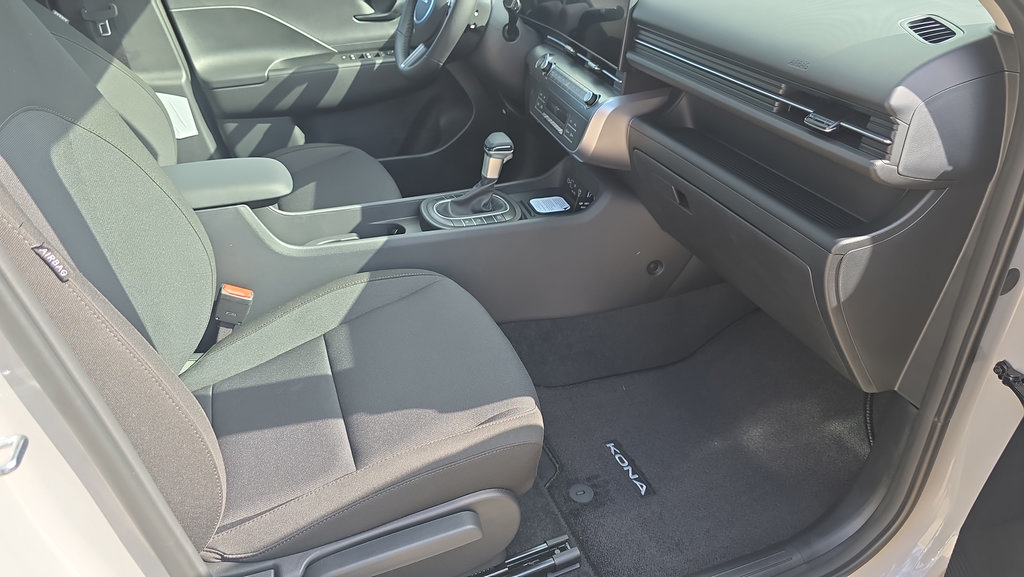 New 2027 Hyundai Kona SEL Sport AWD/4WD image 11