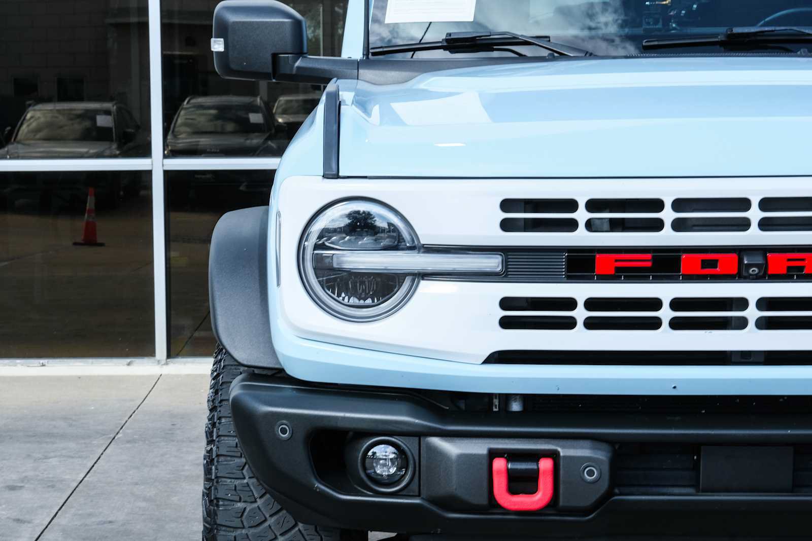 Used 2023 Ford Bronco Heritage Edition AWD/4WD image 4