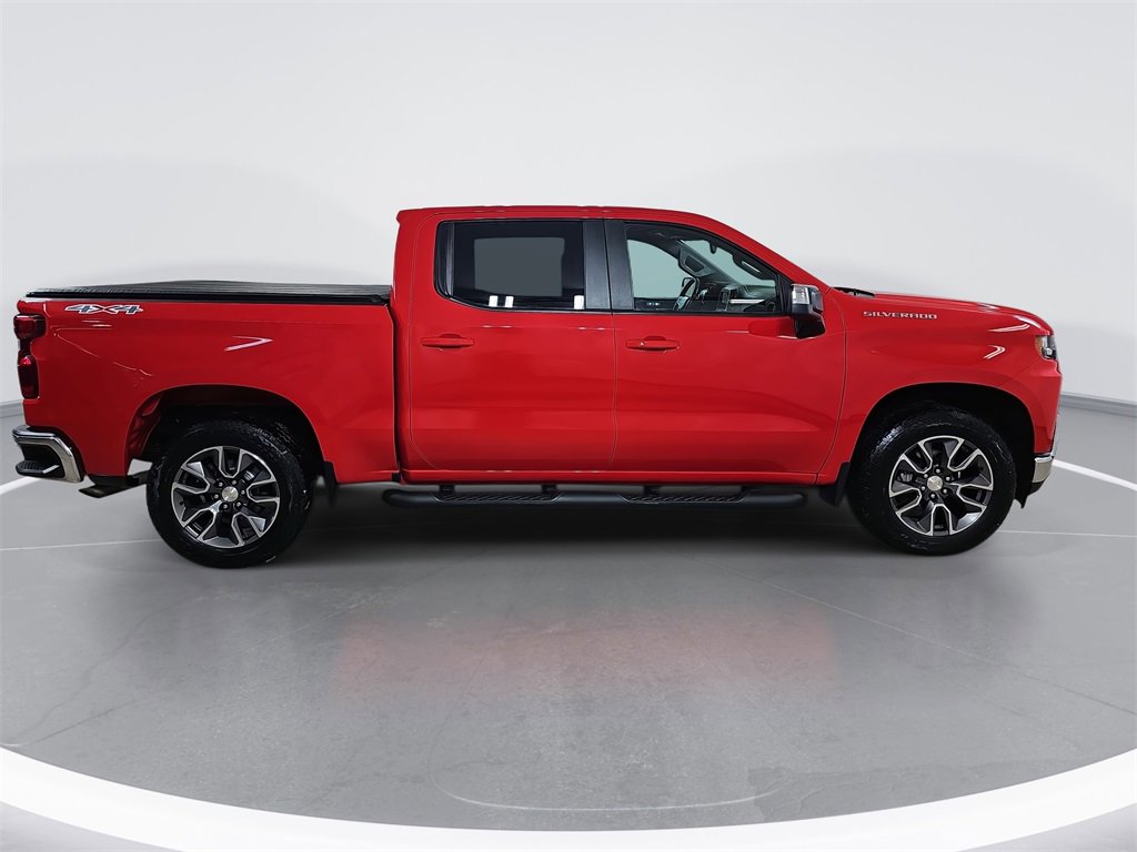 Certified 2022 Chevrolet Silverado 1500 LT image 2