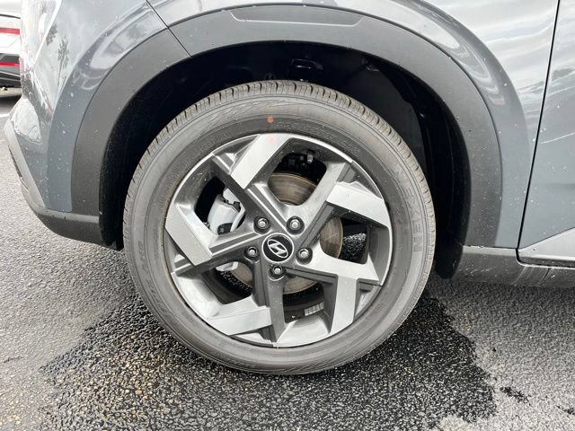 New 2026 Hyundai Venue SEL FWD image 7