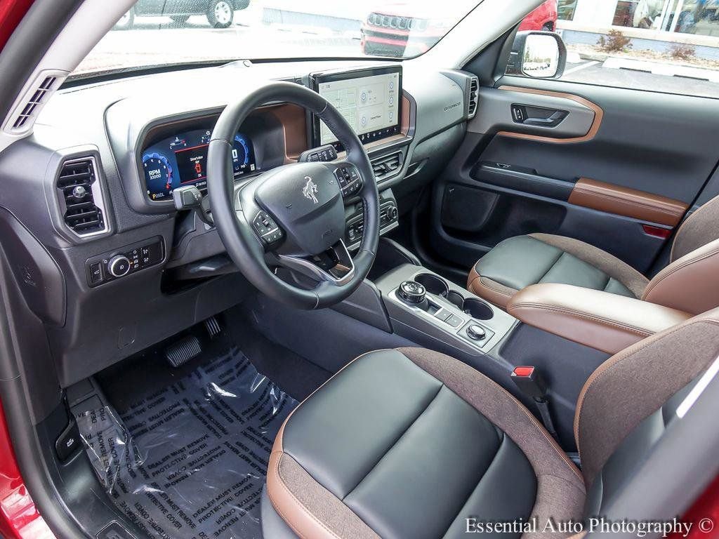 Used 2025 Ford Bronco Sport Outer Banks w/ Outer Banks Tech Package+ image 10