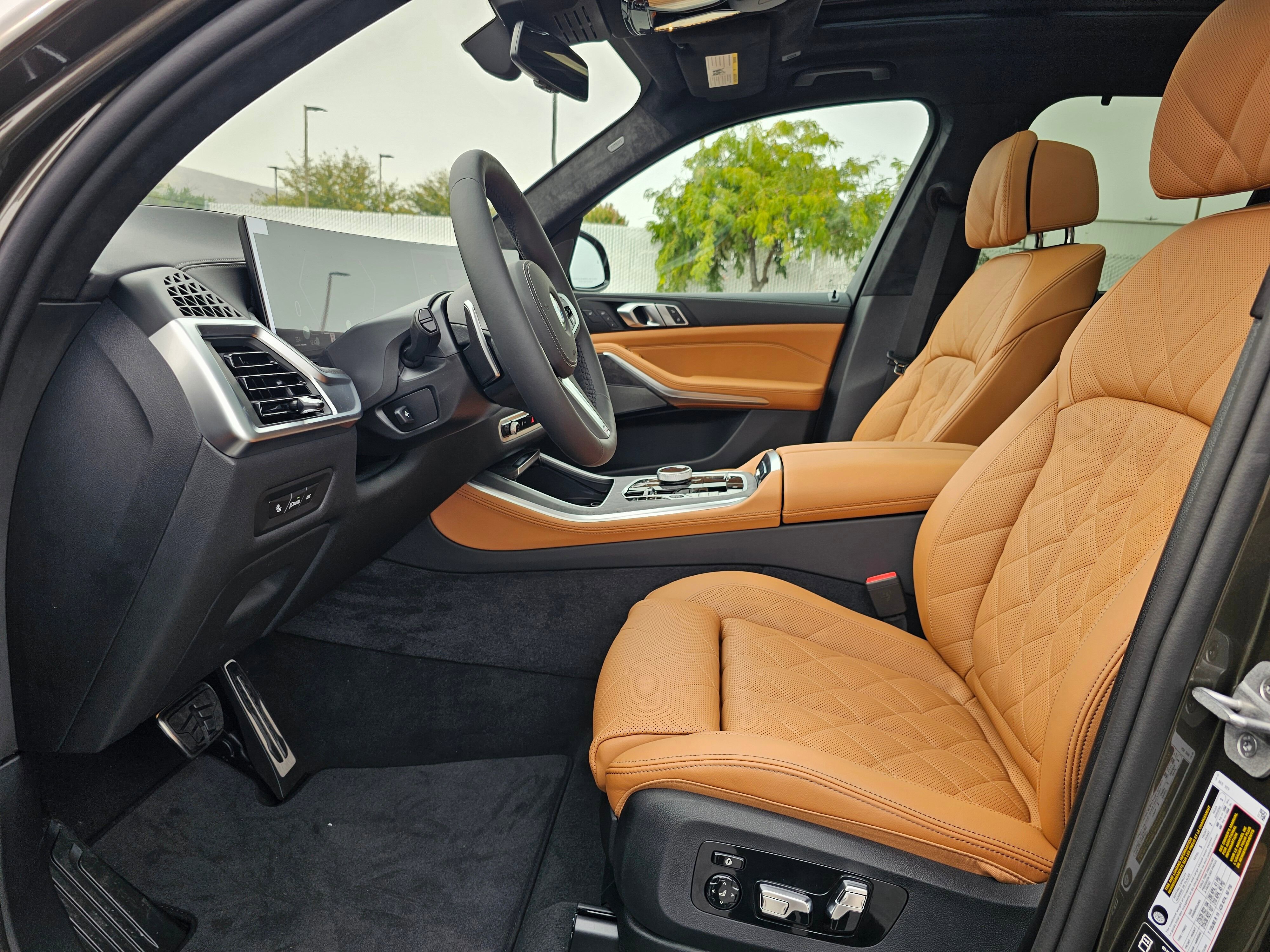 New 2026 BMW X5 xDrive40i w/ Executive Package image 11