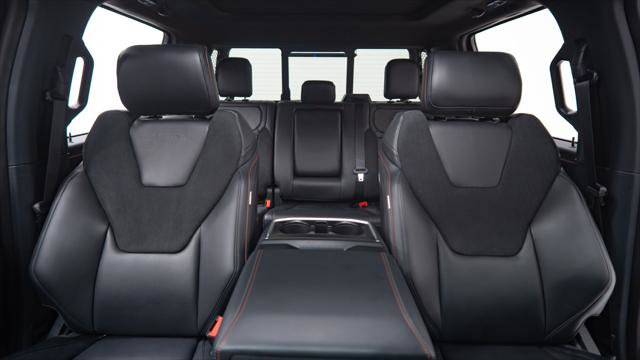Used 2025 Ford F150 Raptor image 35