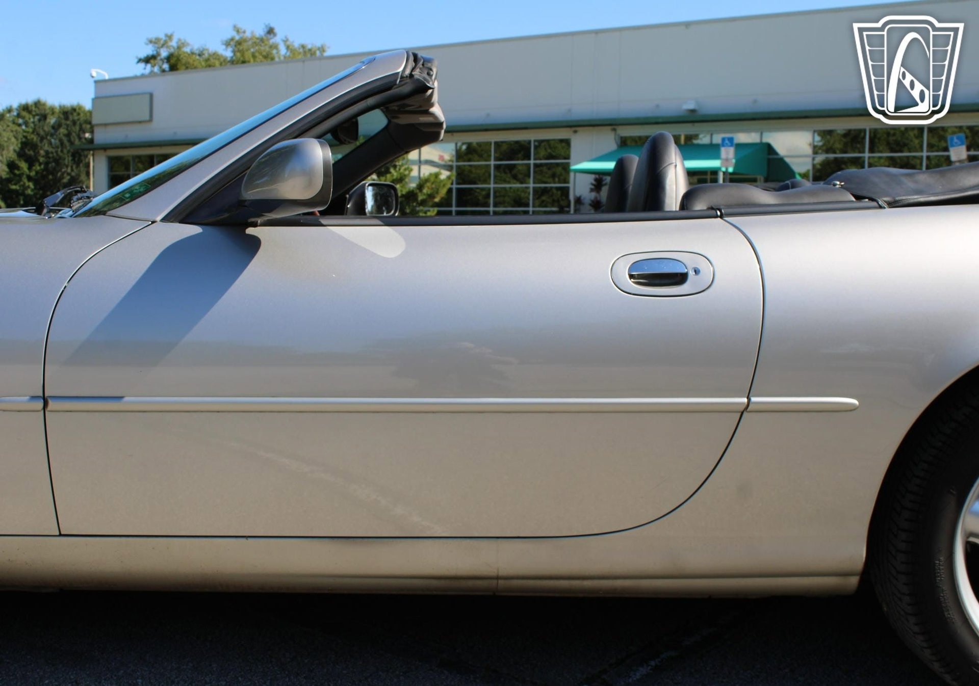 Used 1999 Jaguar XK8 Convertible image 35