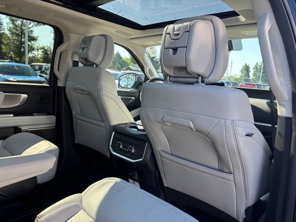 New 2027 Ford Expedition Max Platinum AWD/4WD image 20