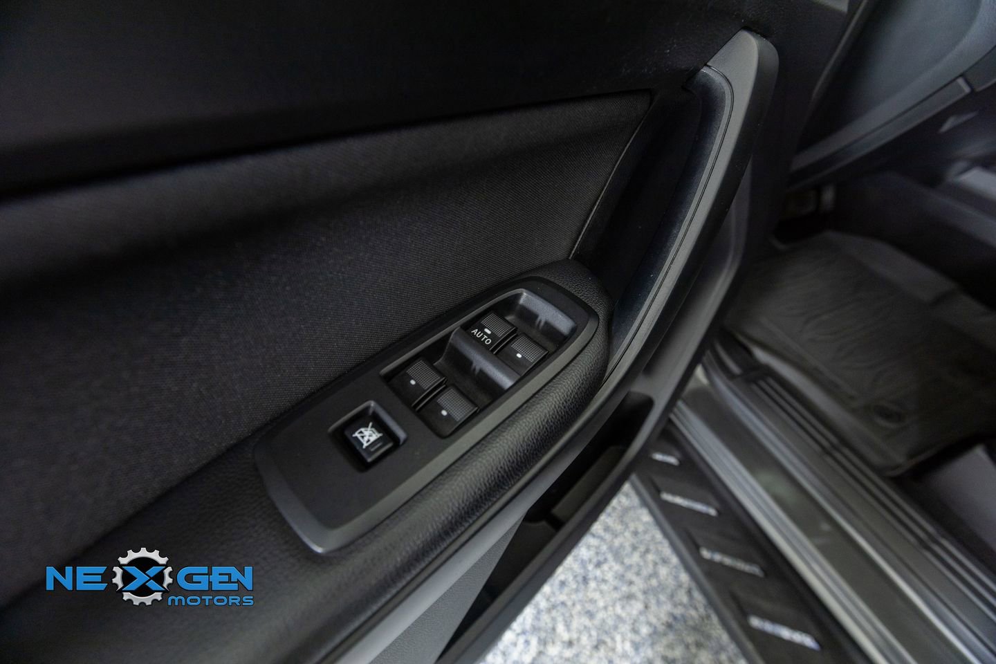 Used 2020 Ford Ranger XLT w/ Equipment Group 301A Mid image 12