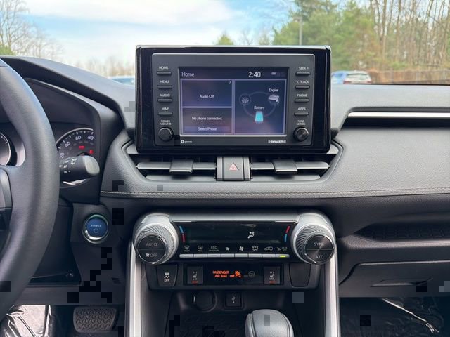 Used 2021 Toyota RAV4 XLE w/ XLE Grade Weather Package image 24