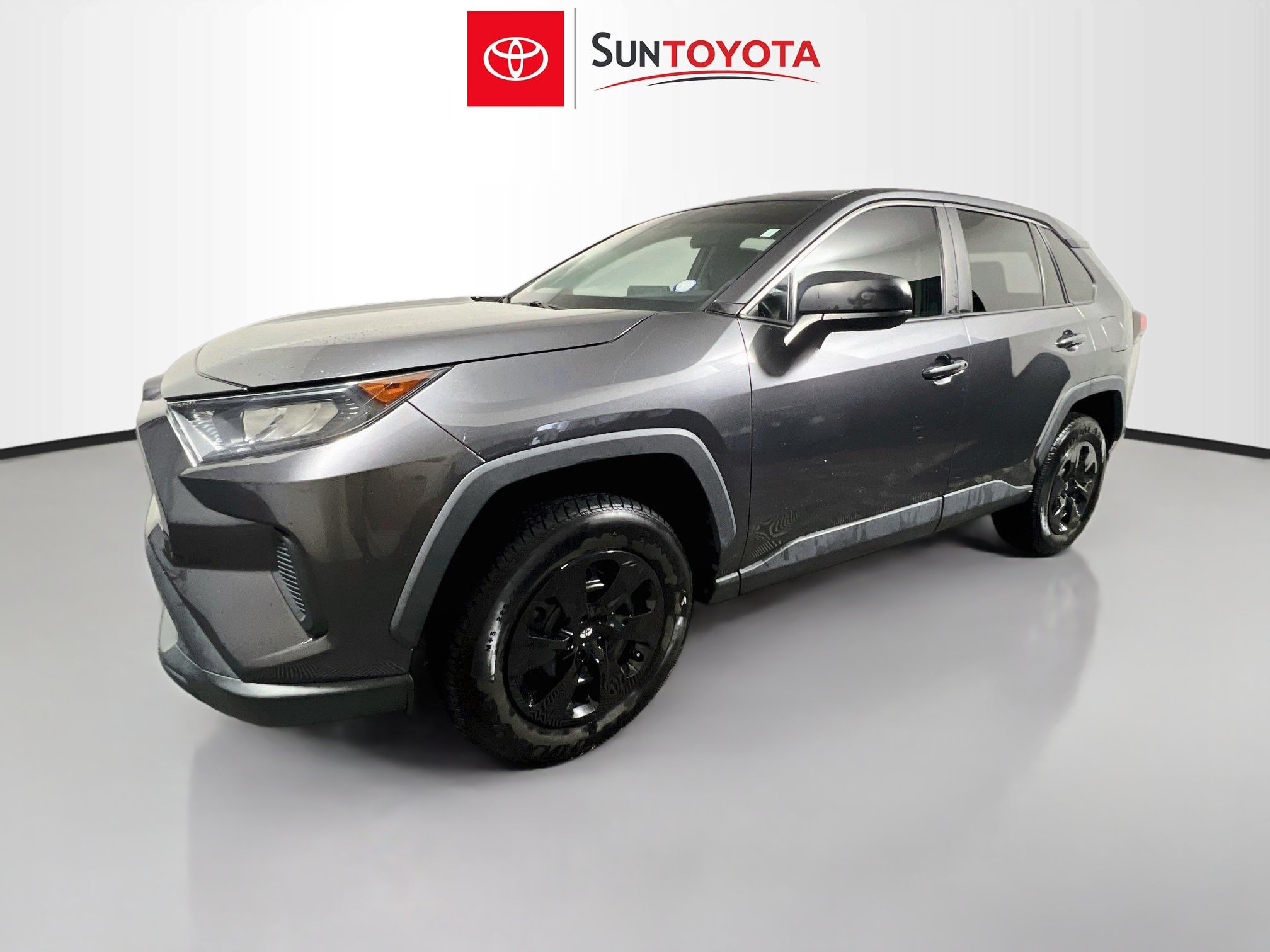 Used 2022 Toyota RAV4 LE FWD image 7