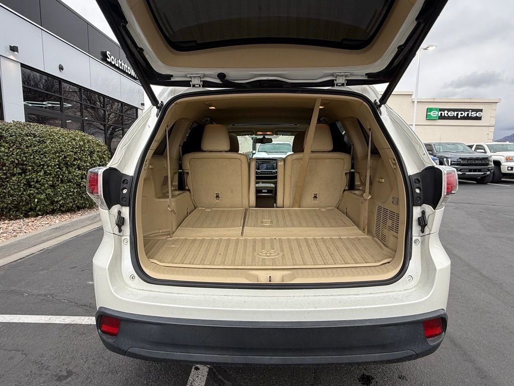 Used 2015 Toyota Highlander XLE AWD/4WD image 27
