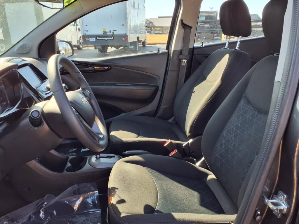 Used 2021 Chevrolet Spark LT image 27