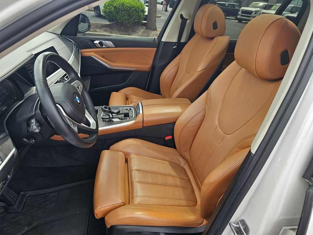 Used 2022 BMW X7 xDrive40i w/ Premium Package image 22