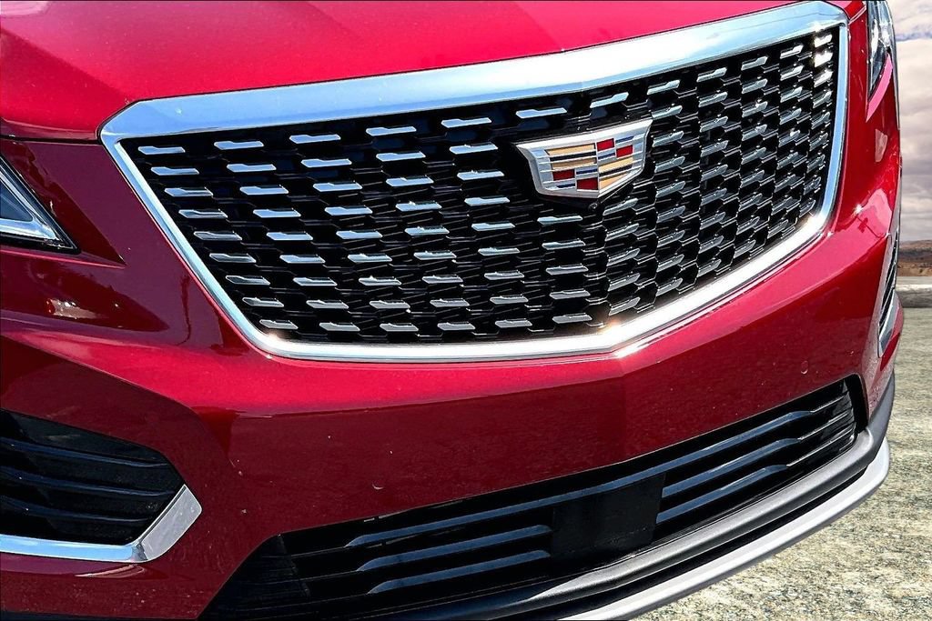 Certified 2026 Cadillac XT5 Premium Luxury w/ Driver Assist Package AWD/4WD image 33
