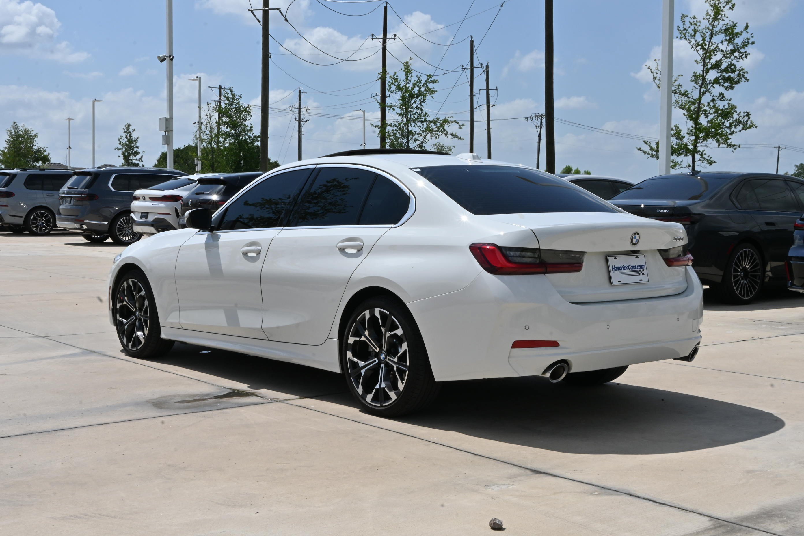 Certified 2025 BMW 330i Sedan w/ Convenience Package RWD image 7