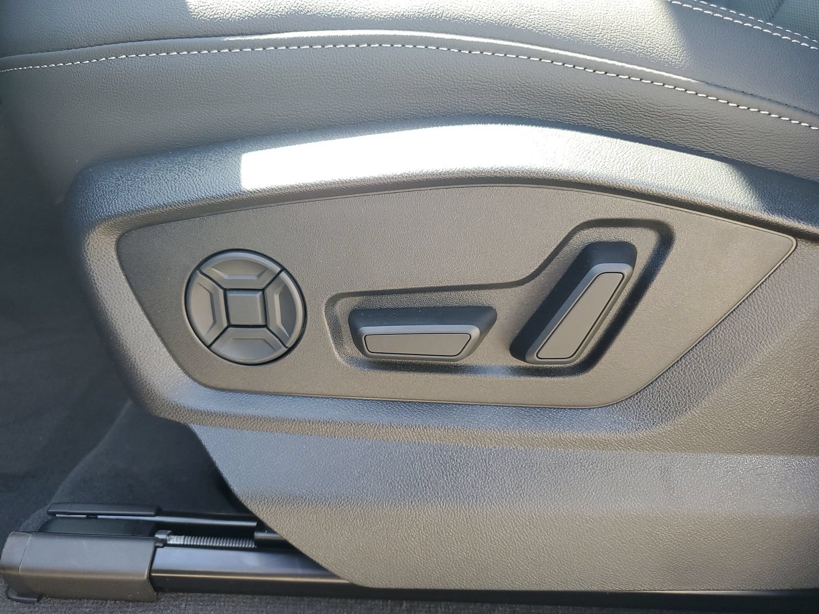 New 2026 Audi Q8 Premium Plus AWD/4WD image 23