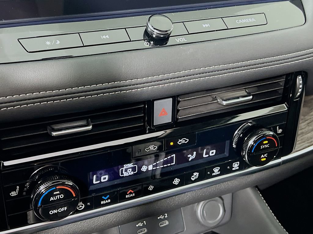 New 2026 Nissan Rogue Platinum w/ Platinum Premium Package image 14