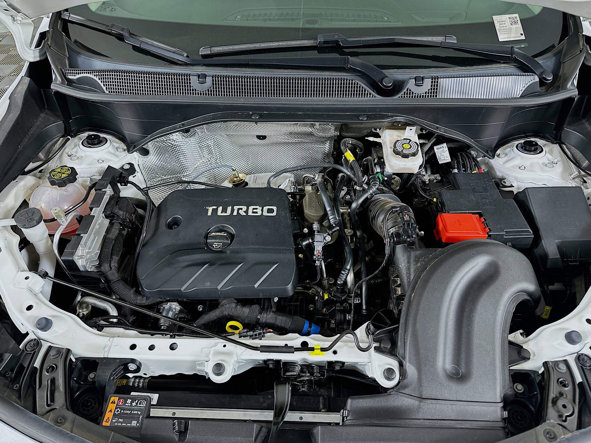 Used 2025 Buick Encore GX Preferred image 32