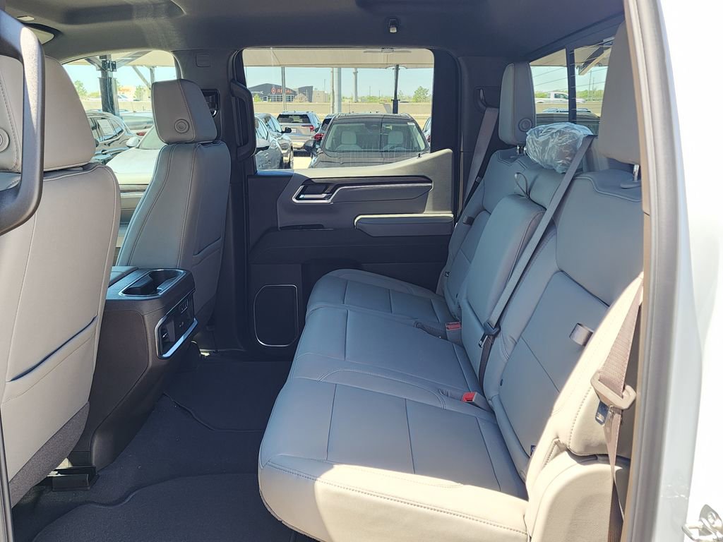New 2026 GMC Sierra 1500 SLT w/ SLT Premium Plus Package image 43