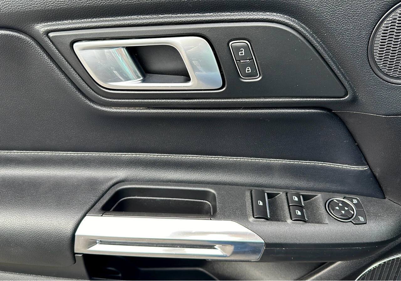 Used 2020 Ford Mustang GT Premium image 16
