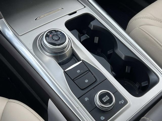 Certified 2024 Ford Explorer Platinum w/ Technology Package image 29