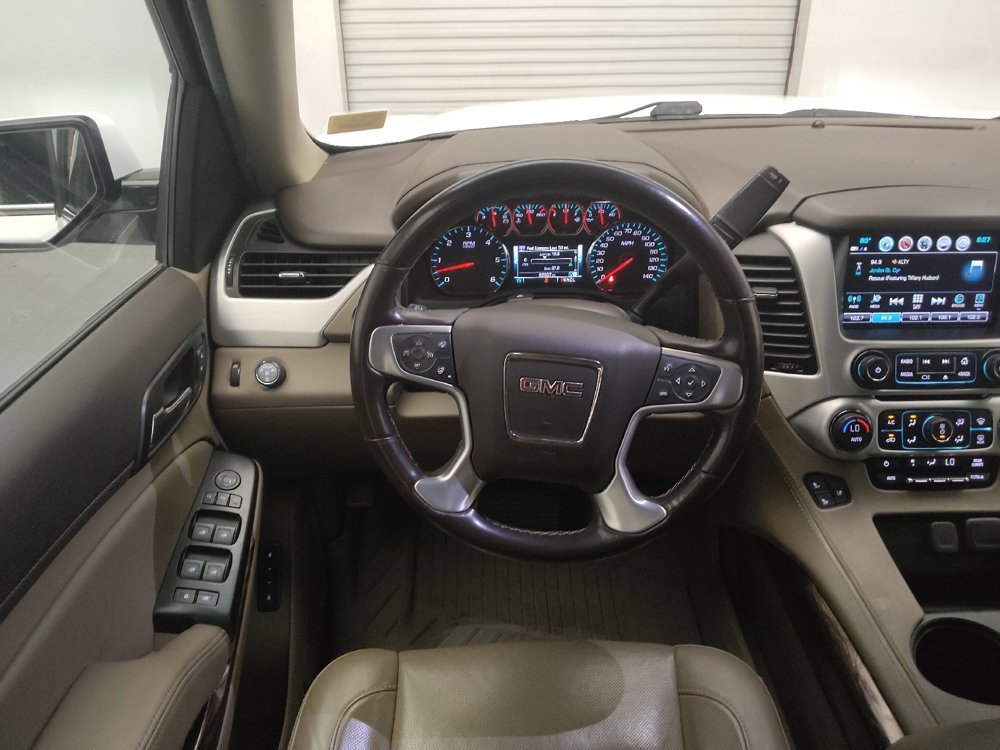 Used 2019 GMC Yukon XL SLT w/ Open Road Package RWD image 22