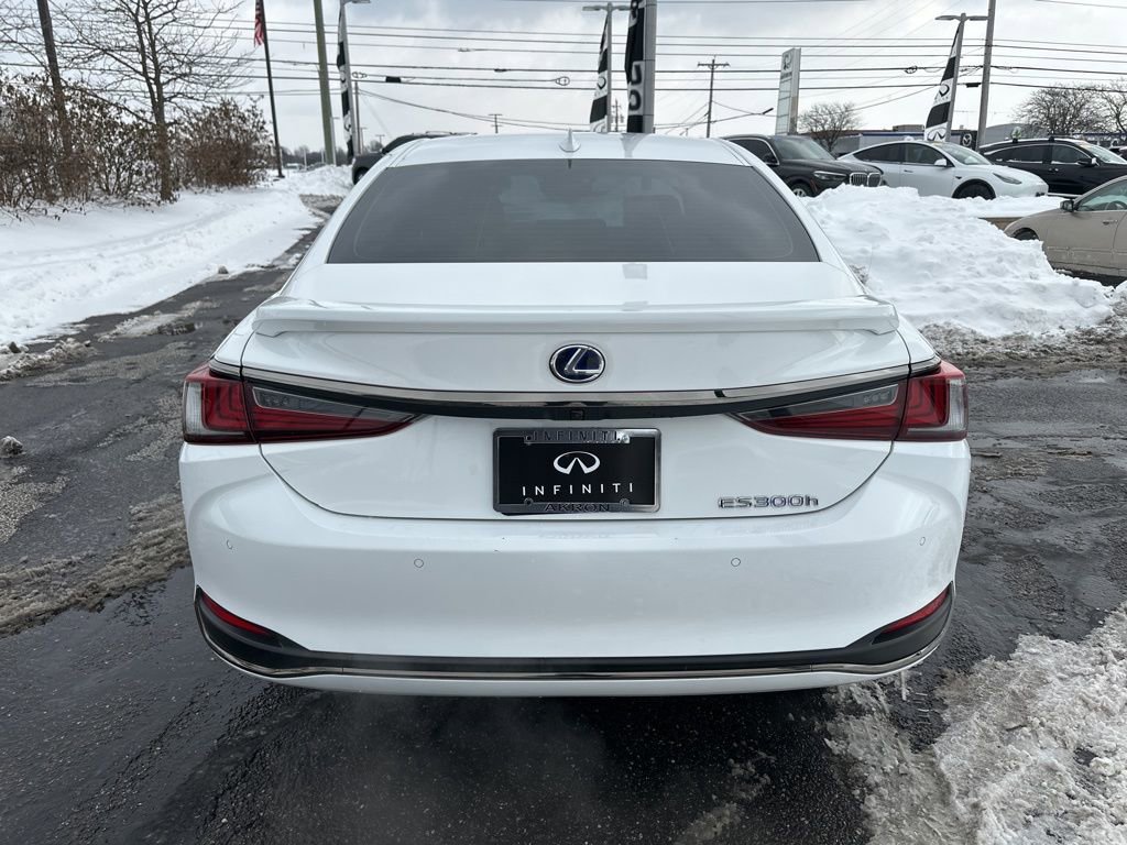 Used 2022 Lexus ES 300h F Sport w/ Accessory Package image 13