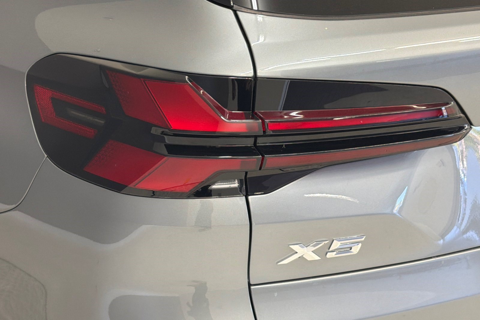 New 2026 BMW X5 xDrive40i w/ Premium Package AWD/4WD image 26
