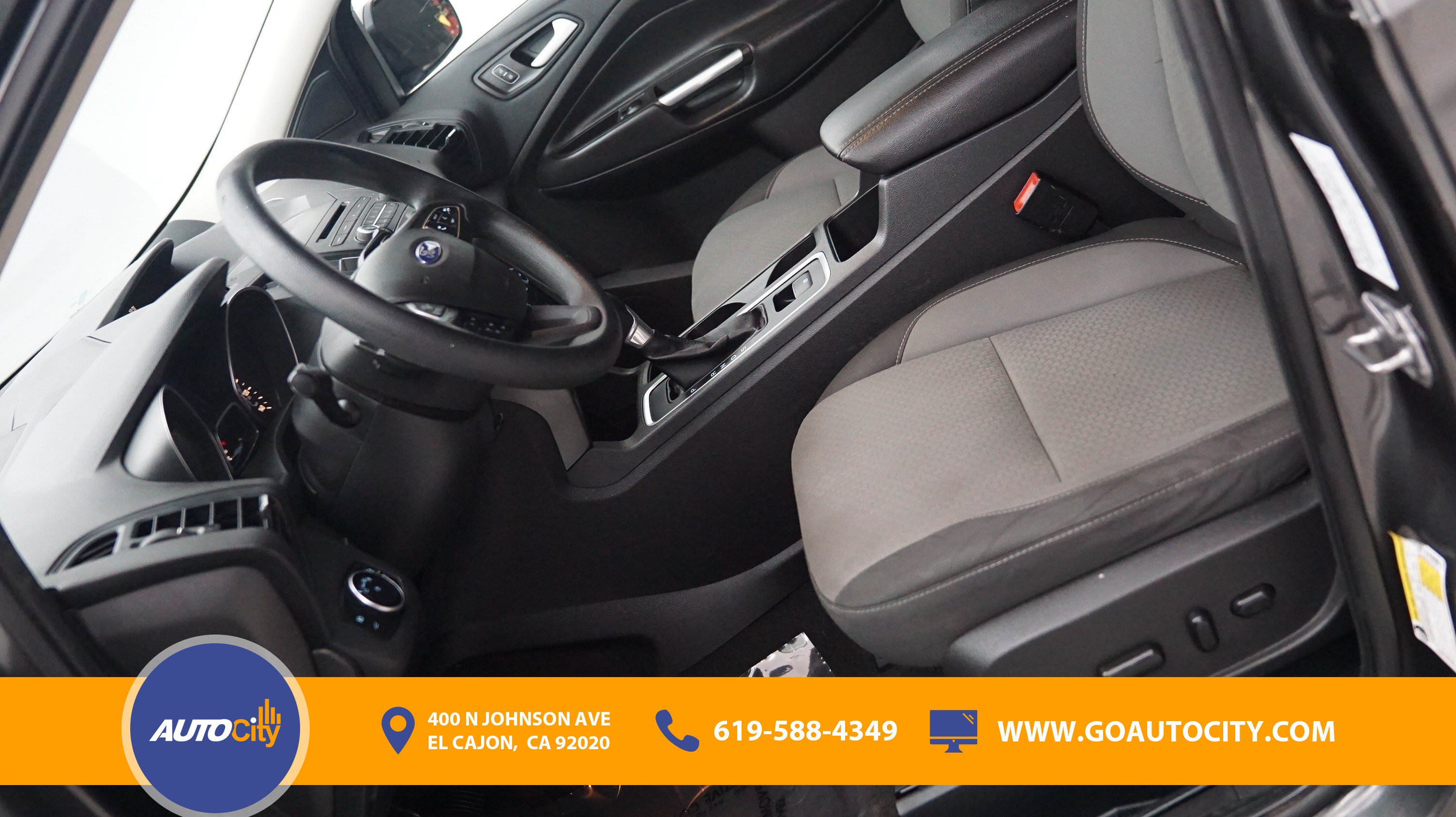 Used 2017 Ford Escape SE FWD image 9