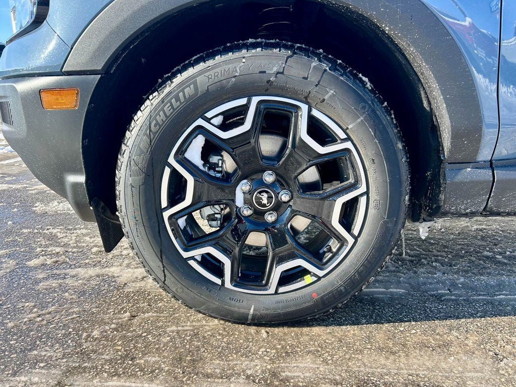 New 2025 Ford Bronco Sport Outer Banks AWD/4WD image 32