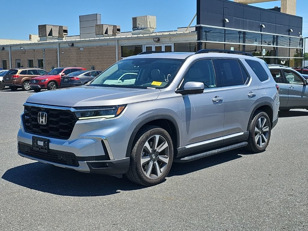 Used 2024 Honda Pilot Elite image 16