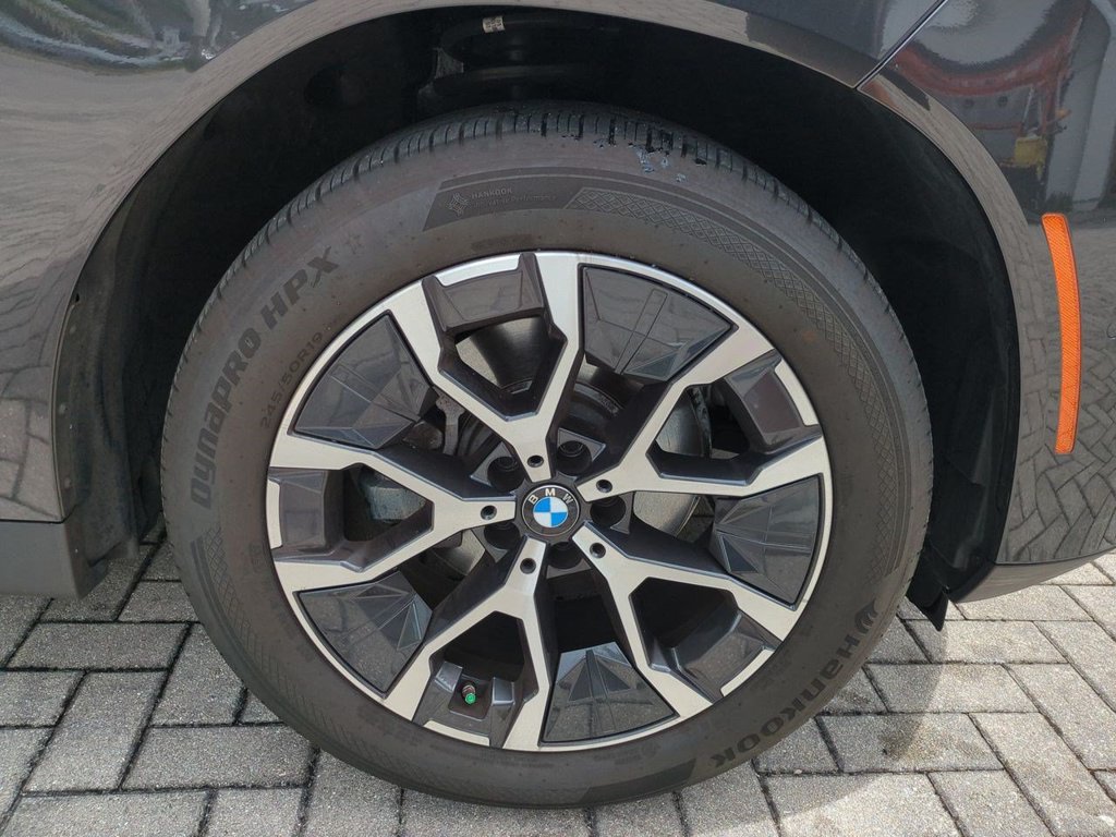 New 2026 BMW X3 xDrive30i w/ Convenience Package AWD/4WD image 11