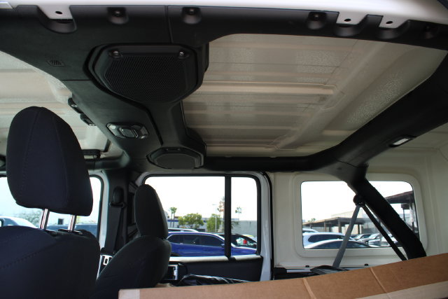Used 2023 Jeep Wrangler Unlimited Sport AWD/4WD image 41