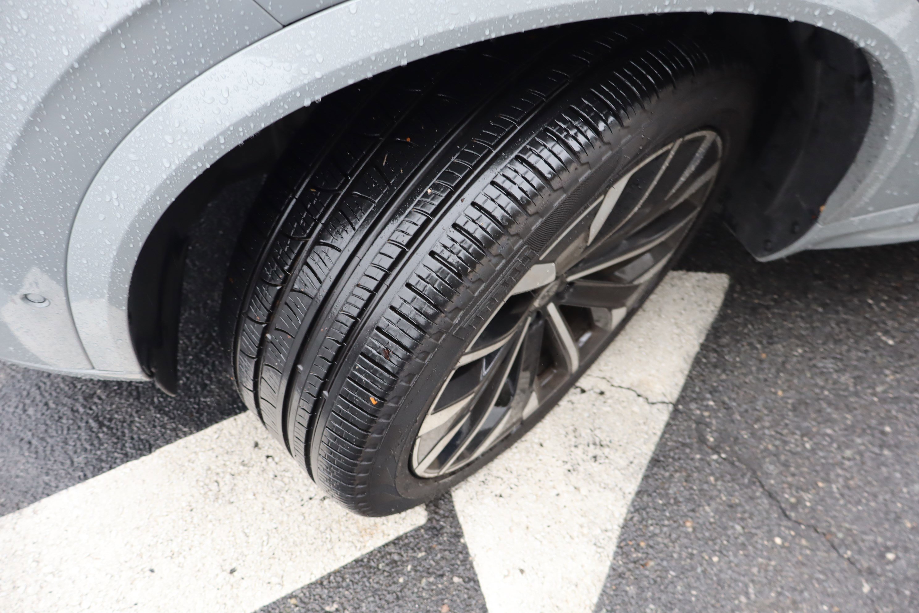 Used 2025 Volvo XC90 B6 Plus image 42