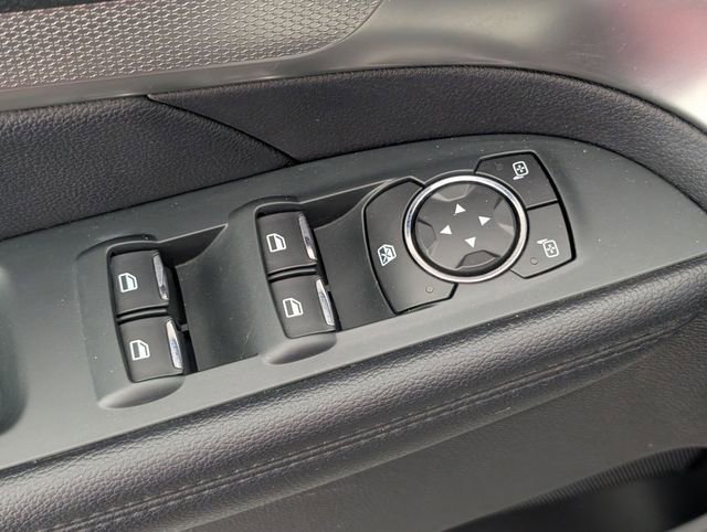 Used 2019 Ford Explorer XLT FWD image 12