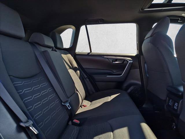 Used 2024 Toyota RAV4 SE w/ Convenience Package AWD/4WD image 19