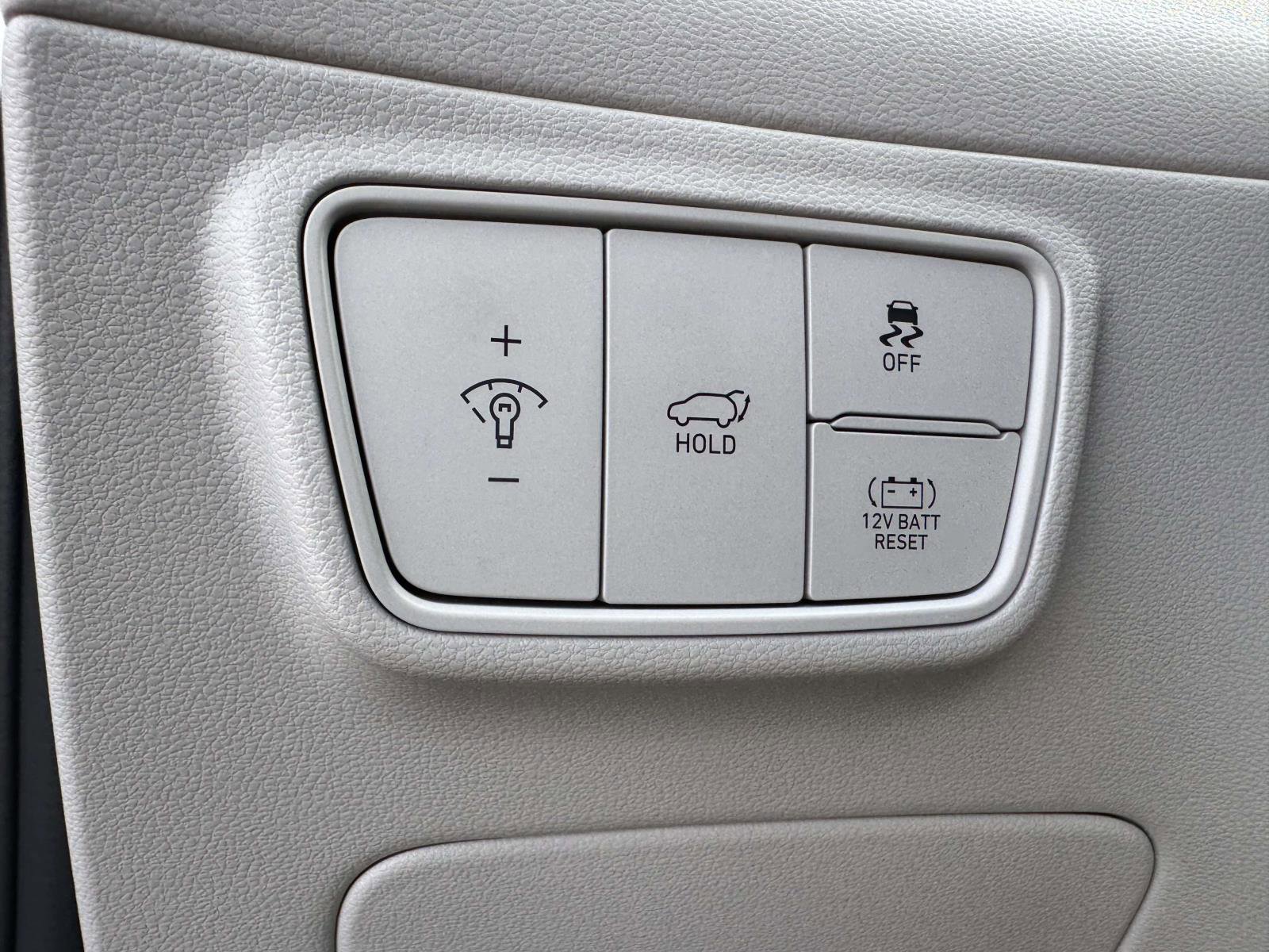 Used 2024 Hyundai Tucson Limited image 24