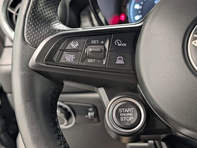 Used 2024 Alfa Romeo Tonale Ti w/ Active Assist Package image 21