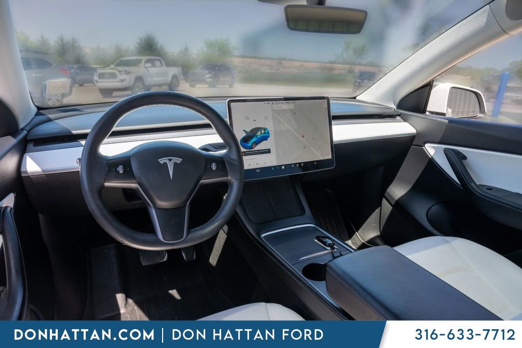 Used 2021 Tesla Model Y Long Range AWD/4WD image 18